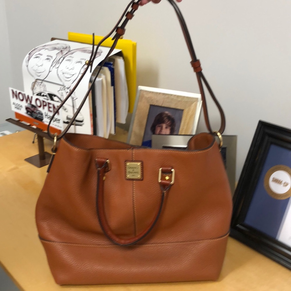 Dooney & Bourke Leather purse